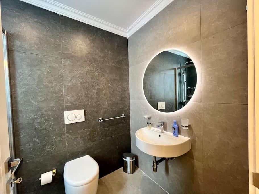 Beautiful 4-Bedroom Townhouse In 슬리에마 외부 사진
