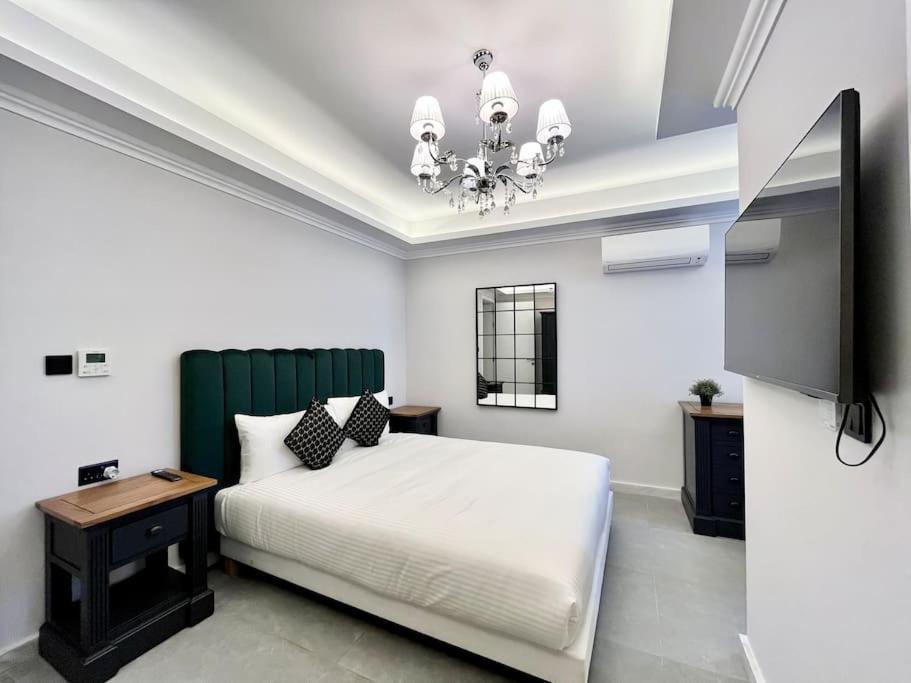 Beautiful 4-Bedroom Townhouse In 슬리에마 외부 사진